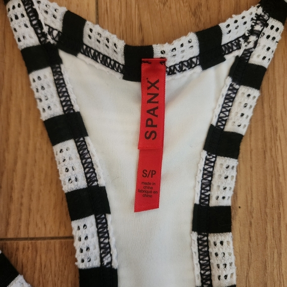 Spanx Beach Cover Dress - Picture 9 of 16